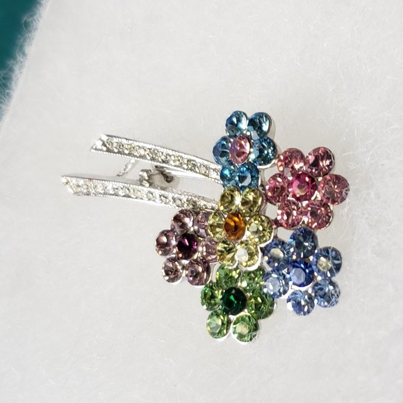 Jewelry - 3/10$ Colourful flower bouquet brooch